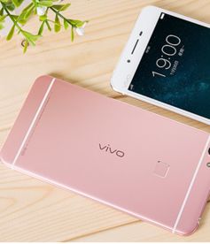 苹果手机的手电筒在哪里打开，我的手机手电筒在哪里可以找到