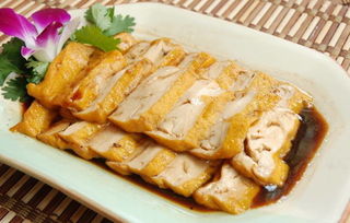 卤水豆腐和内酯豆腐哪个健康，卤水豆腐是老豆腐吗