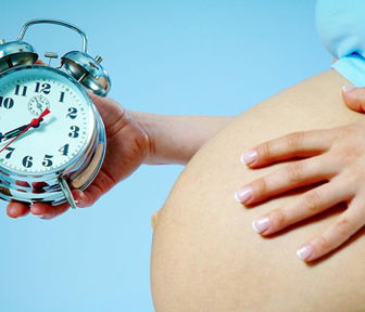 预产期到了还不生是什么原因，预产期是怎么算出来的