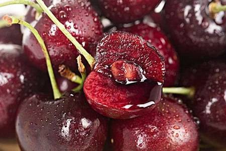 车厘子与樱桃的区别与食用功效，车厘子和樱桃的区别在哪里
