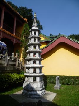 白石塔10-10怎么过，白石塔的绕口令正版