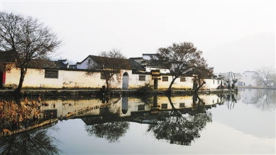 宏村简介100字左右，宏村简介(宏村了解)
