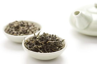 乌龙茶属于什么茶红茶还是绿茶，乌龙茶属于什么茶 功效是什么