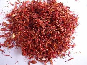 红花和藏红花的区别图片，红花和藏红花的区别作用