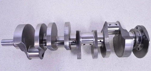 钢与铁的区别 各自优缺点，钢与铁的区别主要在于碳含量,的界限是