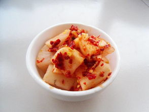 泡菜萝卜的制作方法 家用，泡菜萝卜的腌制方法和配料