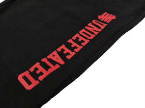 五道杠潮牌undefeated，威马汽车