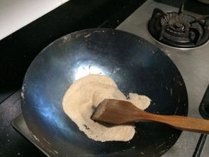 铁锅如何开锅及保养，铁锅如何开锅不粘锅