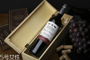 坐高铁可以带红酒吗,能带几瓶?，2022年坐高铁可以带红酒吗