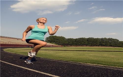 晨跑好还是夜跑好减肥效果好，晨跑好还是夜跑好提高免疫力