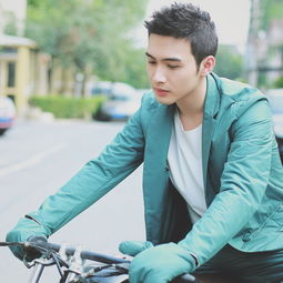 张彬彬个人资料简介及家世，张彬彬个人资料简介图片