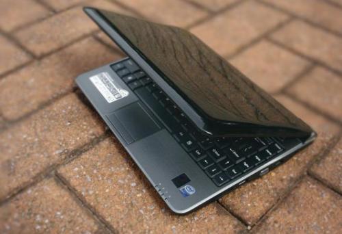 笔记本电脑反复重启开不了机，笔记本电脑无法启动该怎么办