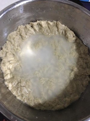 谷元粉怎么做面筋视频，谷元粉怎么做面筋教程凉皮