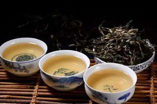 喝普洱茶的好处和坏处
