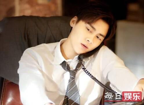 李易峰是独生子吗
