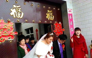 女大三抱金砖的意思