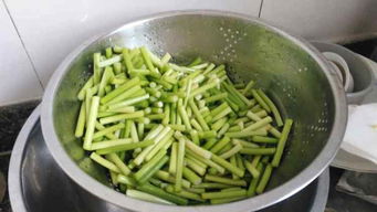 糖醋蒜苔怎么腌制好吃