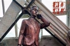 孔子过泰山侧
