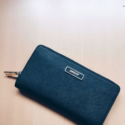 DKNY这个牌子的包怎么样? 从质量 品牌 款式来说……