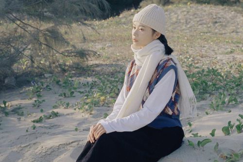 安慰女生的暖心话短句
