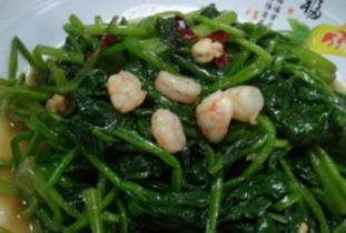 菠菜跟虾可以一起吃吗
