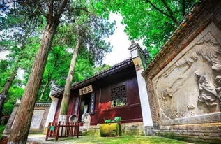 两表酬三顾一对足千秋
