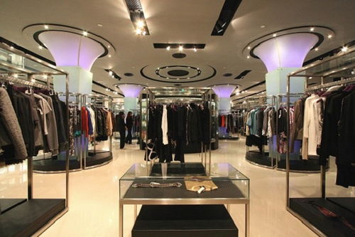 你会辨别服装店真假吗?如何识别淘宝上的真假外贸服装店?