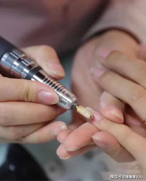 如何卸甲片 卸甲片的方法