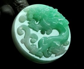 翡翠与玉的区别
