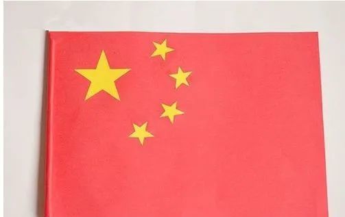 怎么制作小红旗 制作小红旗的方法