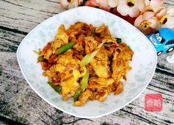大酱炒鸡蛋的做法
