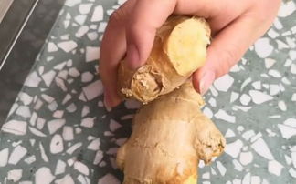 生姜发霉了还能吃吗
