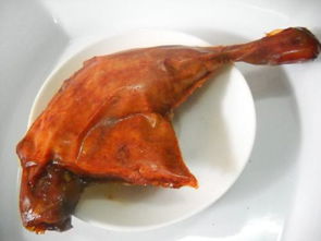 一个鸭腿腿大概多少热量和一根黄瓜?
