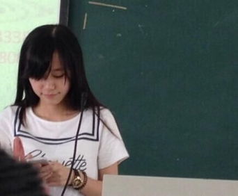 妹妹的英文
