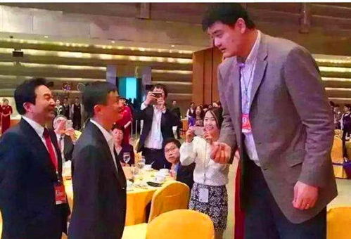 马云身高153cm还是166cm??
