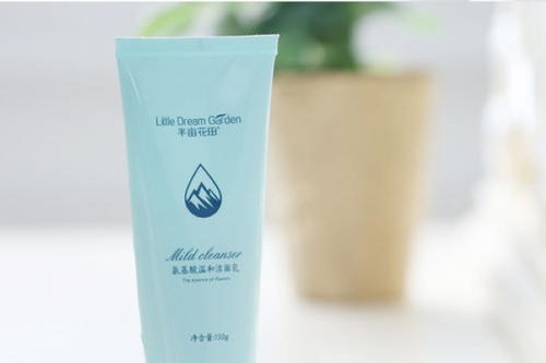 半亩花田护肤品怎么样
