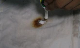 血渍用什么洗能洗掉血渍清洗技巧
