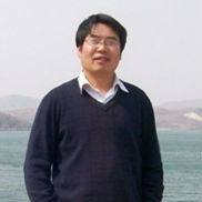 announcer
