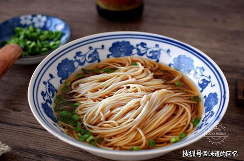 做面条怎么和面劲道，做面条需要放什么配料