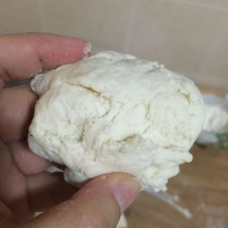 揉面硬了怎么补救，揉的面很硬