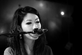 我的歌声里原唱是谁 我的歌声里完整歌词