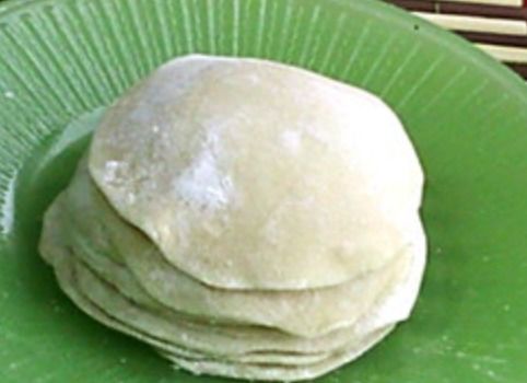 饺子面水和面的比例500，烫面蒸饺的面怎么和面