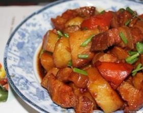 五花肉烧土豆怎么做