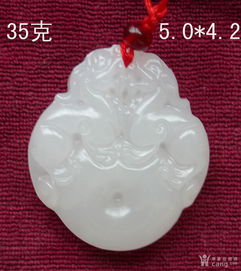 貔貅玉坠佩戴，貔貅玉坠图片