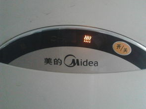 美的空调电源指示灯一直闪不运转是什么原因