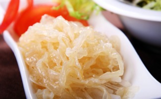 海蜇丝是什么做的?