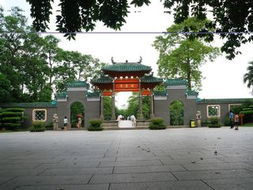 武汉中山公园属于哪个街道，武汉中山公园的占地面积约是33