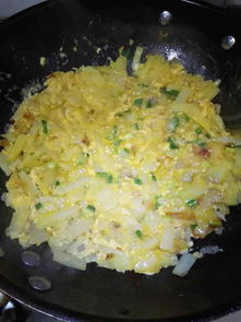 土豆炒鸡蛋的做法，土豆炒鸡蛋会中毒原理