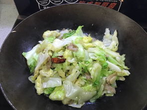 莲花白怎么炒好吃又简单的做法，莲花白泡菜的腌制方法