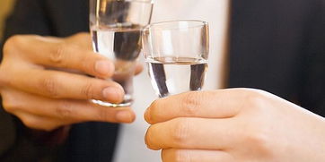 喝完酒能洗热水澡吗